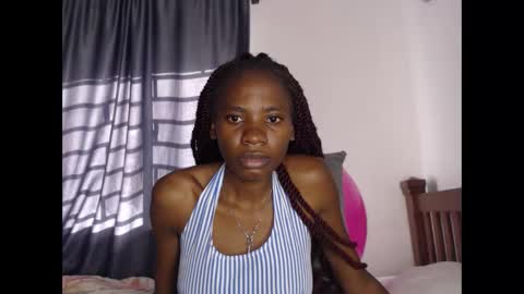 sebatrishaa online show from September 22, 2025, 1:13 pm