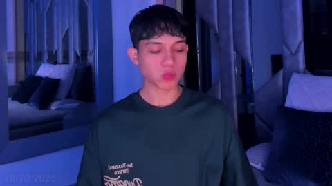 Sebastian online show from October 19, 2025, 7:58 pm