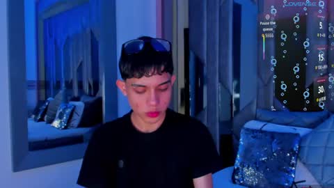 Snapshot of sebax_00 chatting on June 12, 2026, 4:22 am Sebastian online show from June 12, 2026, 4:22 am