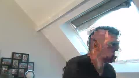 sebix9206 online show from September 12, 2025, 9:53 am