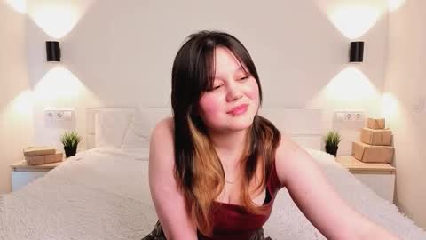 sebrinavisage online show from March 27, 2026, 8:26 am