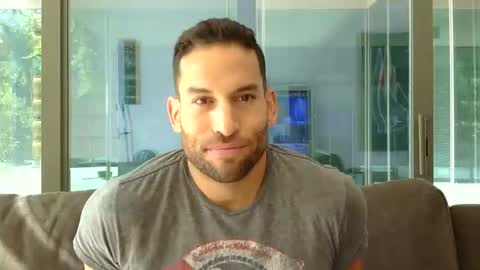 Snapshot of sebroyce chatting on May 29, 2026, 3:21 pm Sebastian Royce online show from May 29, 2026, 3:21 pm