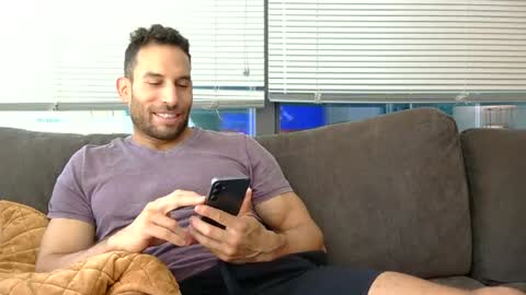 Snapshot of sebroyce chatting on July 20, 2026, 5:48 pm Sebastian Royce online show from July 20, 2026, 5:48 pm