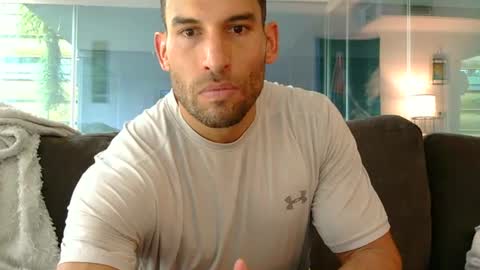 Snapshot of sebroyce chatting on August 4, 2026, 7:38 pm Sebastian Royce online show from August 4, 2026, 7:38 pm