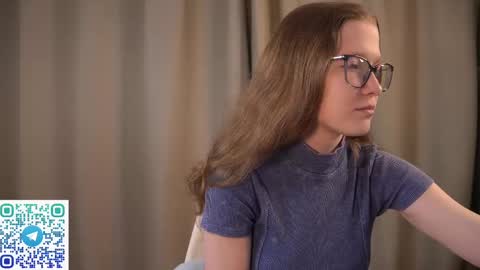 Snapshot of second_aid chatting on March 6, 2025, 2:19 am Brenda online show from March 6, 2025, 2:19 am