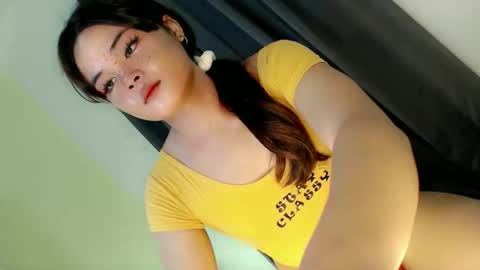 kwen online show from September 18, 2025, 8:55 pm