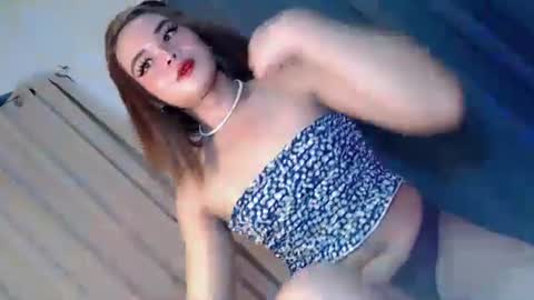 kwen online show from October 4, 2025, 11:41 am