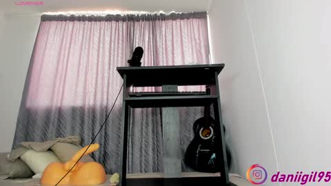 Snapshot of secret_daniell1 chatting on December 13, 2024, 2:27 pm Daniela online show from December 13, 2024, 2:27 pm