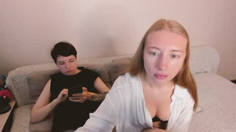 Snapshot of secret_dreams_ chatting on July 3, 2026, 7:04 am Amanda and pair in a real life we love each other but can play with you online show from July 3, 2026, 7:04 am