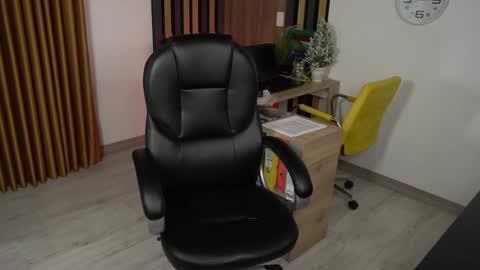 secretary_bj online show from January 4, 2025, 8:05 pm