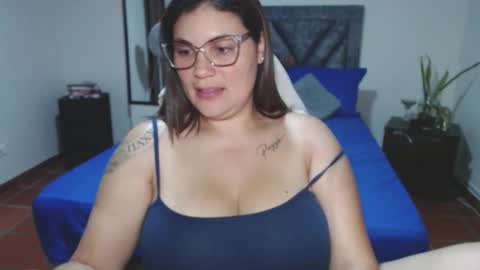 Snapshot of secretdeluxe chatting on June 11, 2026, 11:08 am Secret Bella online show from June 11, 2026, 11:08 am