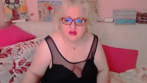 Alice online show from October 10, 2025, 7:13 pm