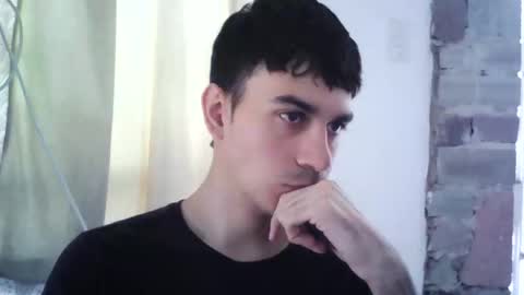 Snapshot of secretstream chatting on March 22, 2026, 4:32 pm secretstream online show from March 22, 2026, 4:32 pm