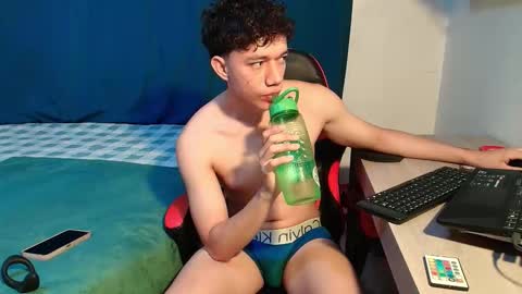 Snapshot of seder_4 chatting on January 11, 2026, 4:45 pm Sebas online show from January 11, 2026, 4:45 pm