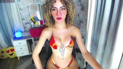 Snapshot of seduction_of_medusaxx chatting on January 27, 2025, 2:10 am Medusa online show from January 27, 2025, 2:10 am