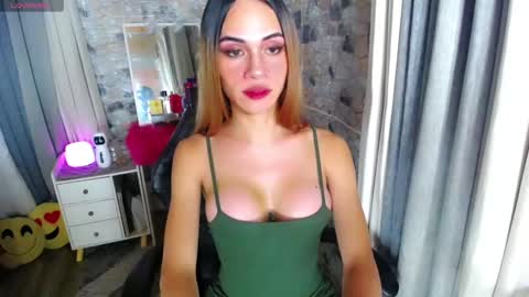 Snapshot of seduction_of_medusaxx chatting on January 29, 2025, 2:53 pm Medusa online show from January 29, 2025, 2:53 pm
