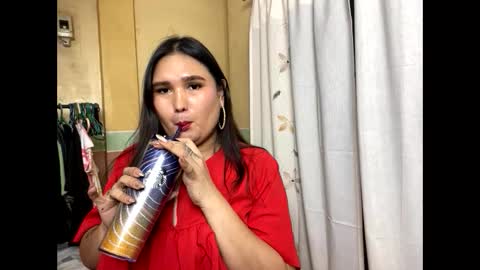 seductive_housewife online show from March 18, 2026, 10:51 am