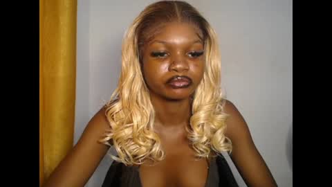 seductive_sugar247 online show from June 29, 2026, 1:44 pm