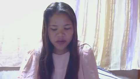 seductive_treasure online show from April 14, 2026, 10:43 am