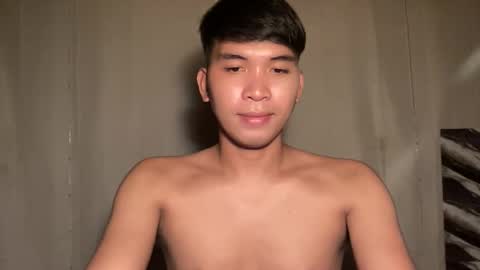 Snapshot of seductive_william chatting on March 30, 2026, 12:06 pm William online show from March 30, 2026, 12:06 pm