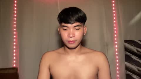 Snapshot of seductive_william chatting on April 7, 2026, 2:17 pm William online show from April 7, 2026, 2:17 pm