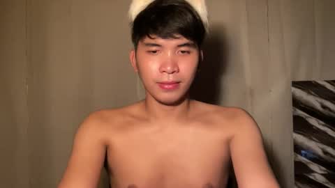 Snapshot of seductive_william chatting on May 6, 2026, 11:59 am William online show from May 6, 2026, 11:59 am