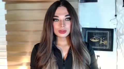 Deluxe online show from March 1, 2025, 3:21 am