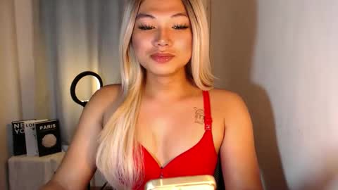 Deluxe online show from September 16, 2025, 12:00 am