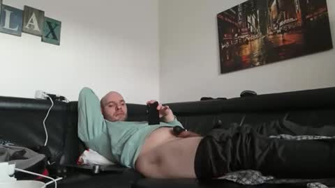 Sebastian online show from March 25, 2026, 6:08 am