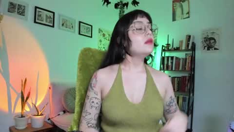 Snapshot of segismunda chatting on May 30, 2026, 12:08 am Luciana online show from May 30, 2026, 12:08 am