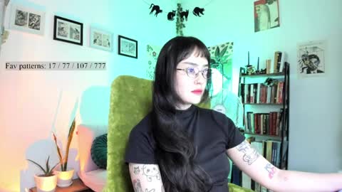 Snapshot of segismunda chatting on June 4, 2026, 10:49 pm Luciana online show from June 4, 2026, 10:49 pm