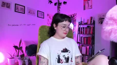 Snapshot of segismunda chatting on June 9, 2026, 10:43 pm Luciana online show from June 9, 2026, 10:43 pm