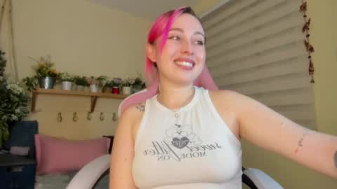 Yeyis  online show from May 27, 2026, 2:19 am