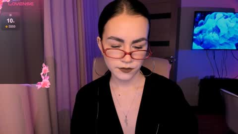 selectrra online show from December 10, 2024, 4:49 pm