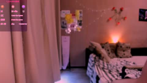 Snapshot of selectrra chatting on July 23, 2026, 5:22 pm selectrra online show from July 23, 2026, 5:22 pm