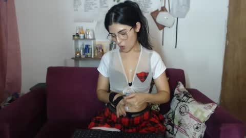 seleena_01 online show from December 2, 2024, 11:18 pm