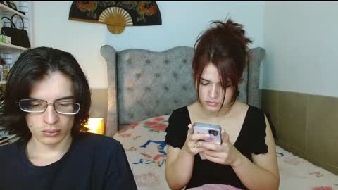 Selena  Andress online show from April 1, 2026, 3:40 am