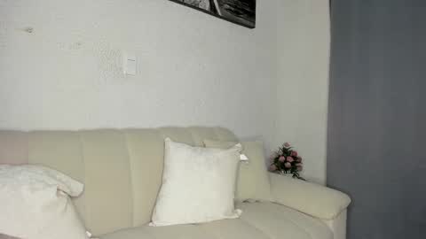   online show from March 5, 2026, 2:51 am