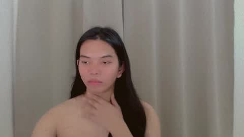 Snapshot of selena_fuckdoll chatting on December 15, 2024, 3:02 am Selena online show from December 15, 2024, 3:02 am