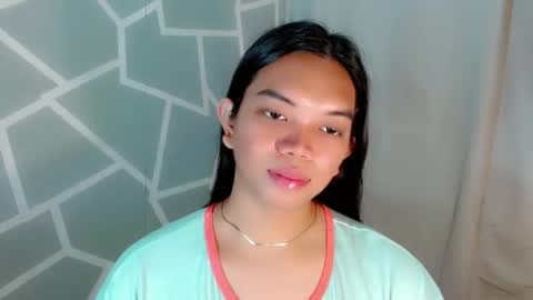 Selena online show from April 13, 2026, 1:00 am