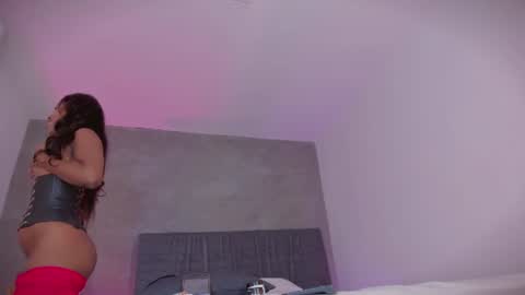 Snapshot of selena_monroy chatting on June 19, 2026, 4:17 am Selena online show from June 19, 2026, 4:17 am