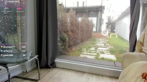 Selena online show from December 30, 2024, 10:53 am