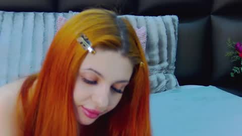 SelenaHanson online show from February 24, 2025, 2:04 pm