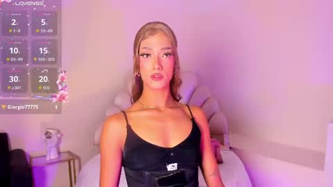 Snapshot of selenarogers chatting on June 16, 2026, 10:12 pm Selena Rogers online show from June 16, 2026, 10:12 pm