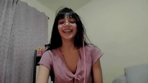 Snapshot of selene_hebe chatting on April 5, 2026, 4:09 am selene_hebe online show from April 5, 2026, 4:09 am