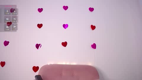 selene_swee online show from February 15, 2026, 4:36 pm