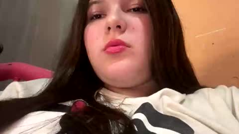 Snapshot of selenerey chatting on October 27, 2025, 2:15 am selenerey online show from October 27, 2025, 2:15 am