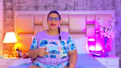 Selenna Cooper online show from March 15, 2026, 12:00 pm