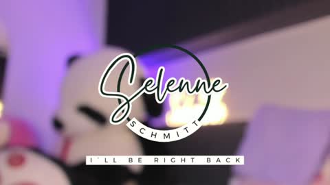 Selenne online show from January 7, 2025, 9:46 pm