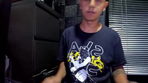selfsuck_balls online show from May 26, 2026, 10:50 pm